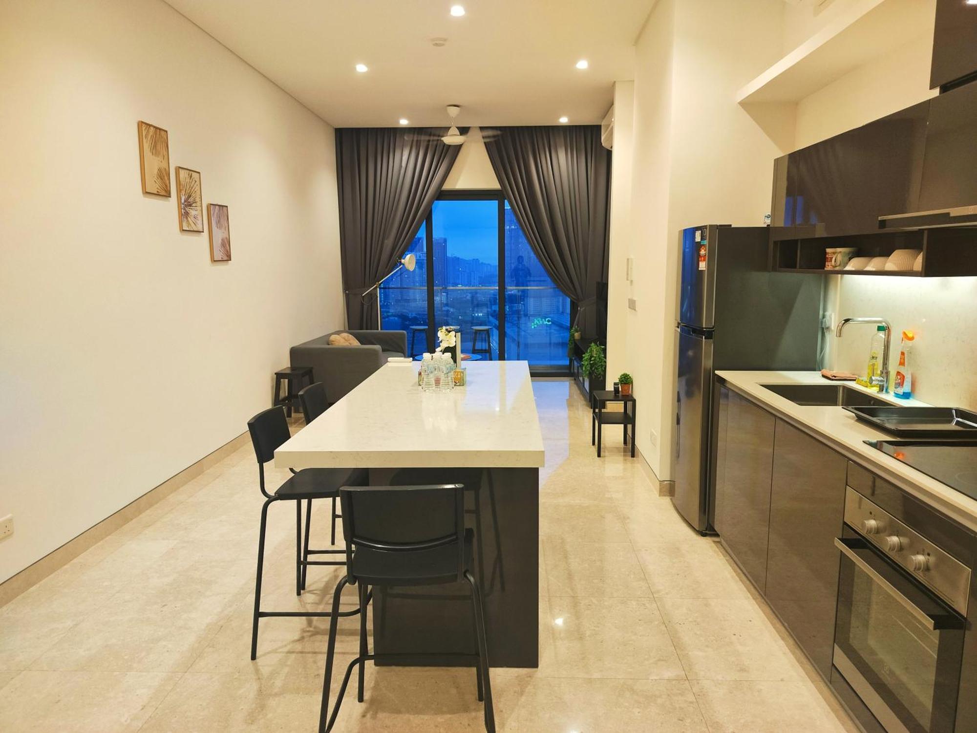 Lucentia Residence Has An Amazing Pool Kuala Lumpur Bagian luar foto